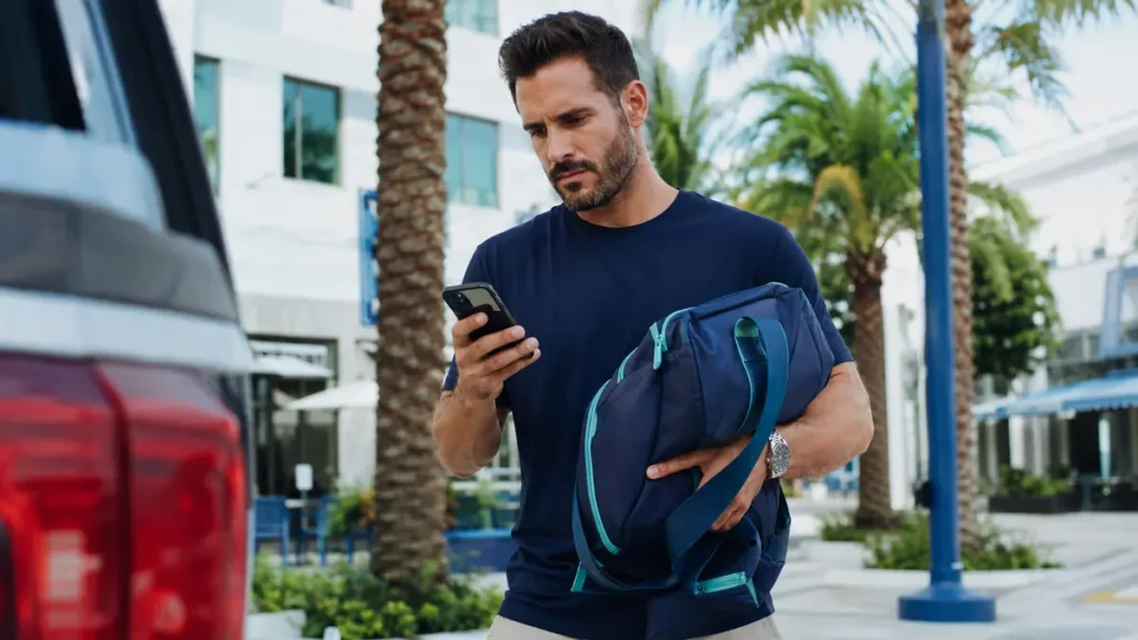 PackItPal trust and safety review for delivery recipient changed